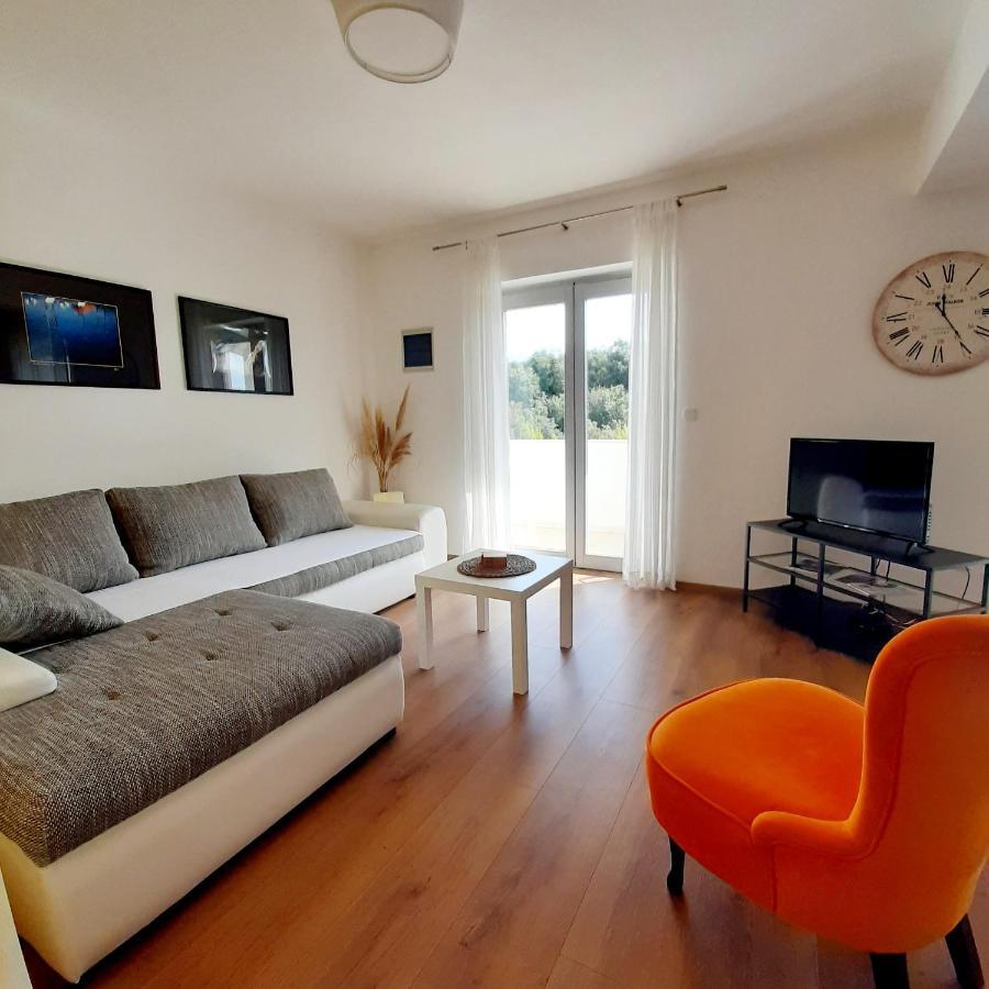 Apartman Tara&Iva 브르사르 외부 사진