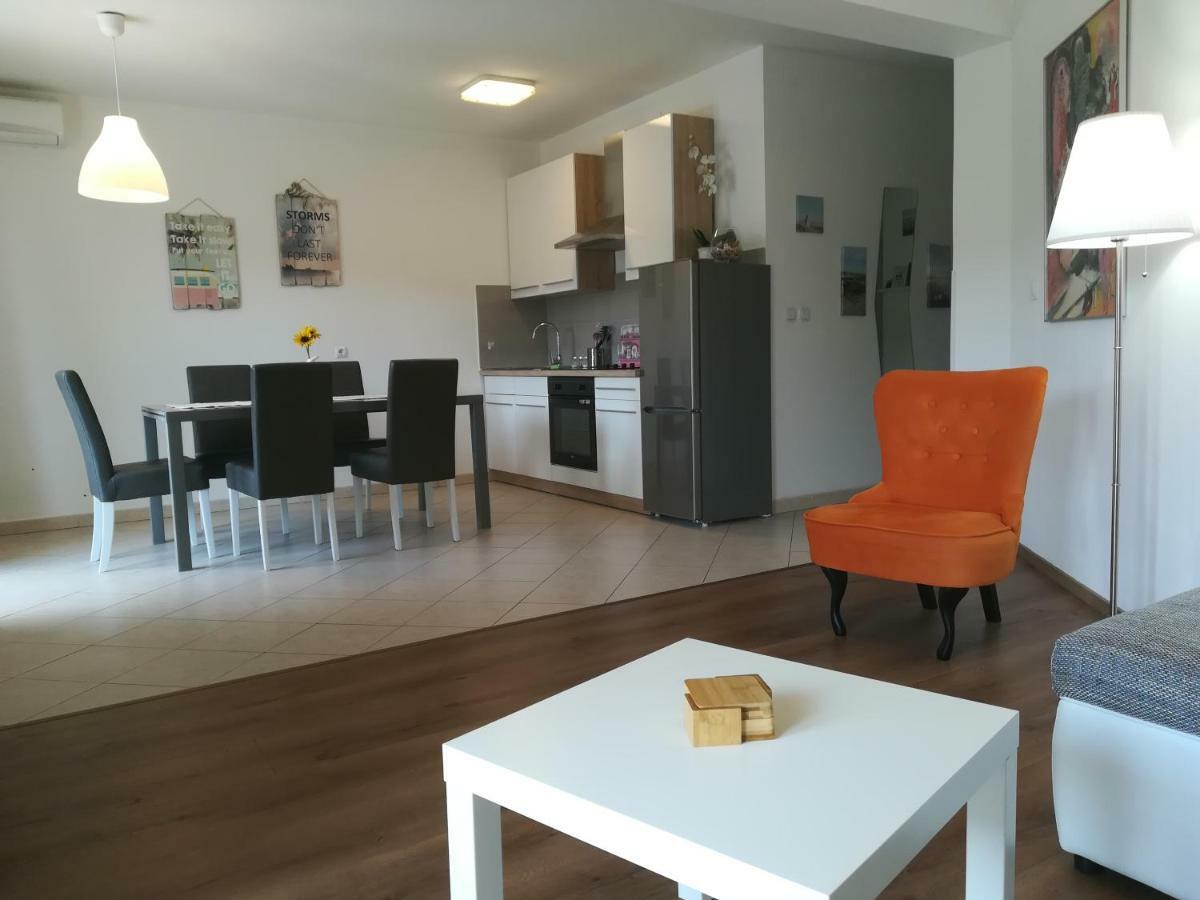 Apartman Tara&Iva 브르사르 외부 사진